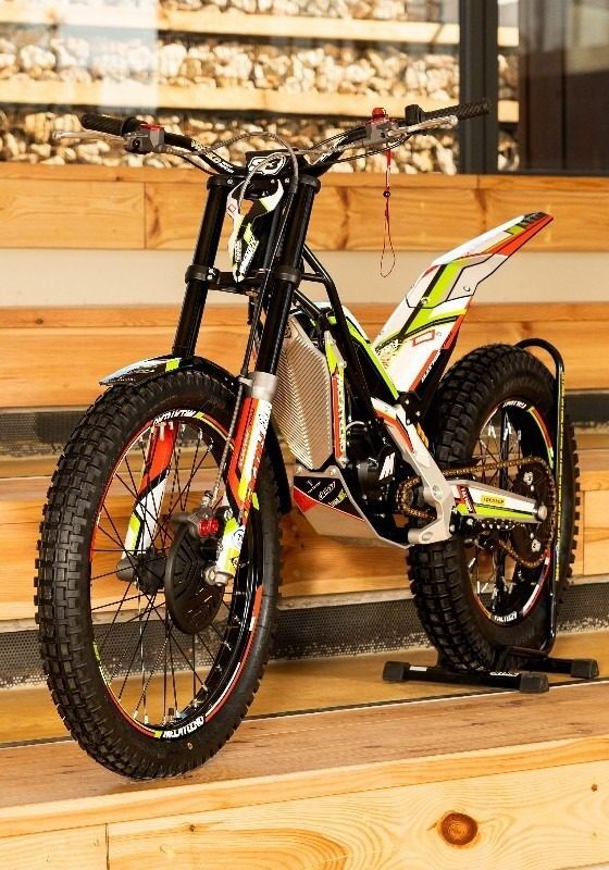 68433102d9121_diseno-clubman (2)